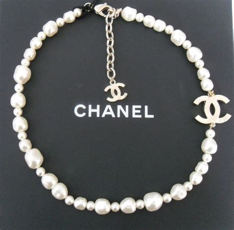 where can i buy chanel cc logo pearl bracelet|chanel cc logo necklace gold.